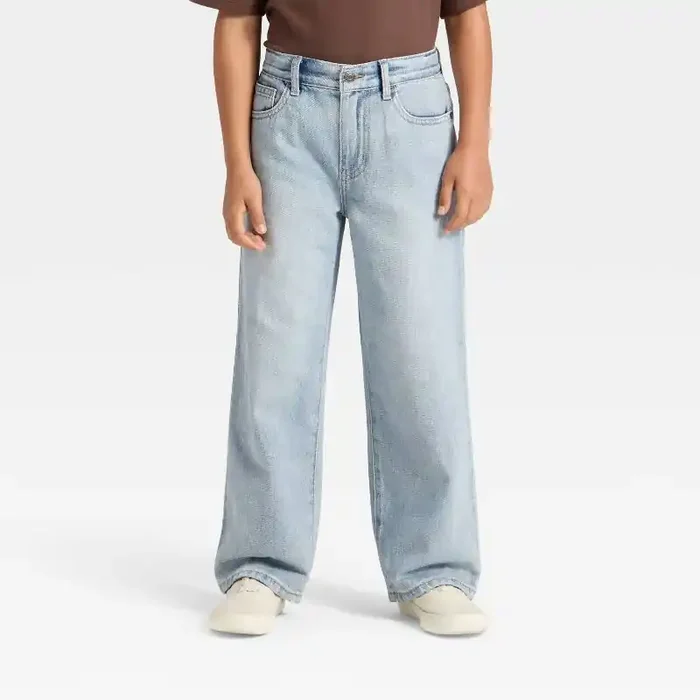 Boys‘ Baggy Jeans – Cat & Jack™ Light Wash 8