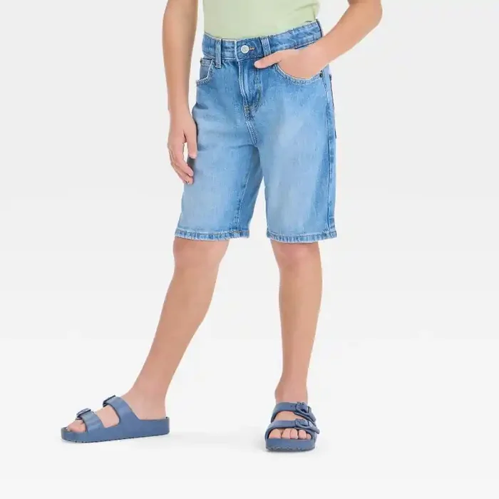 Boys‘ Denim ‘At the Knee‘ Shorts – Cat & Jack™ Medium Wash 10 Cotton-Spandex Blend, Adjustable Waistband, Low Rise