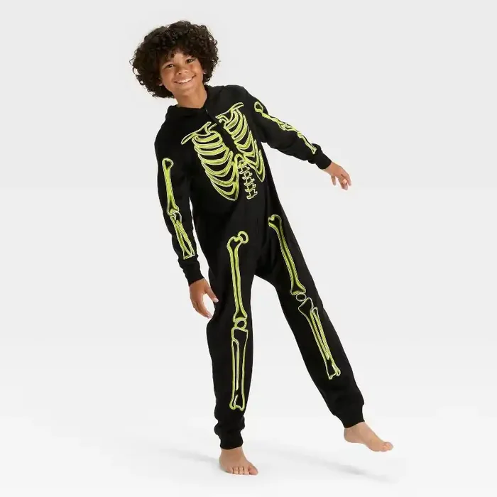 Boys‘ Halloween Skeleton Union Suit – Cat & Jack™ Black XL