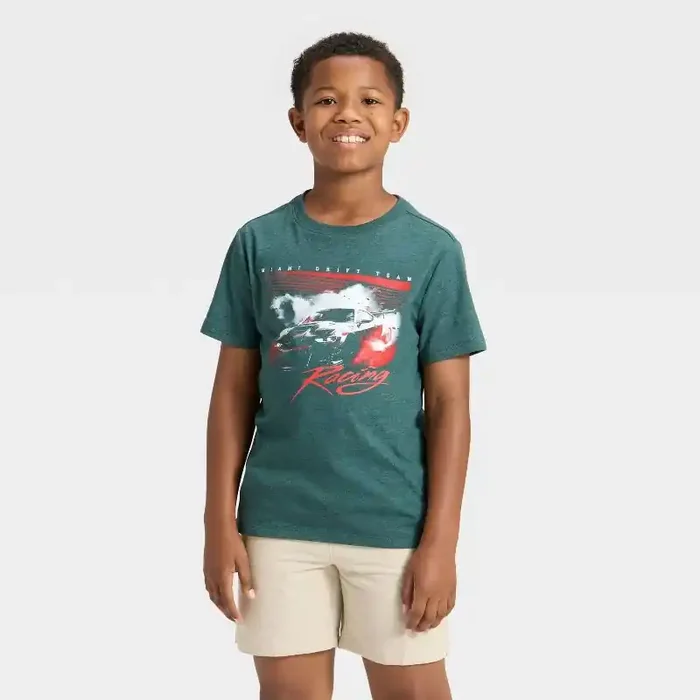 Boys‘ Short Sleeve Miami Drift Team Graphic T-Shirt – Cat & Jack Dark™ Dark Green M