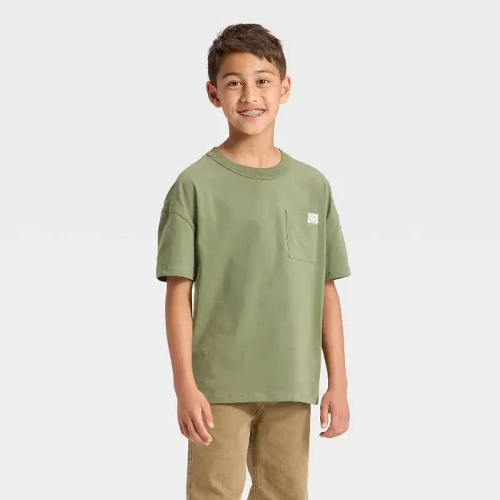 Boys‘ Short Sleeve Oversized T-Shirt – Cat & Jack™ Dark Olive XL