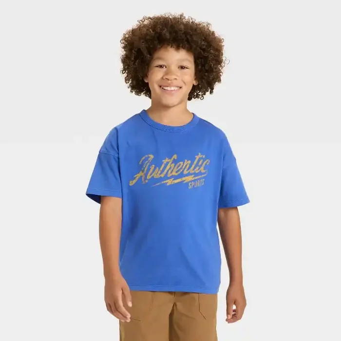 Boys‘ Short Sleeve Relaxed Fit T-Shirt – Cat & Jack™ Dark Blue XL