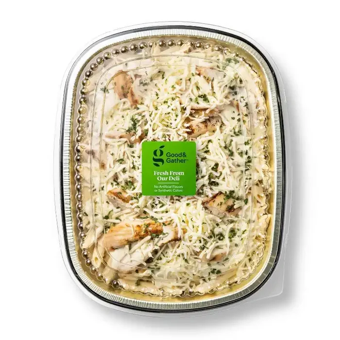 Chicken Alfredo Penne Pasta – 42oz – Good & Gather™