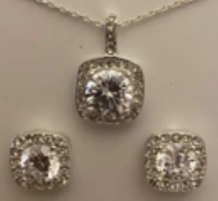 City By City Cbc Set Cz Rnd Stn Halo 111620 Slv