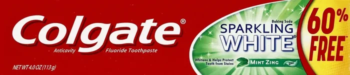 Colgate Sparkling White Whitening Toothpaste, Mint Zing – 2.5 Oz