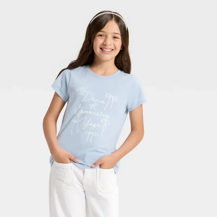 Girls‘ Short Sleeve Dance Graphic T-Shirt – Cat & Jack™ Light Blue XL