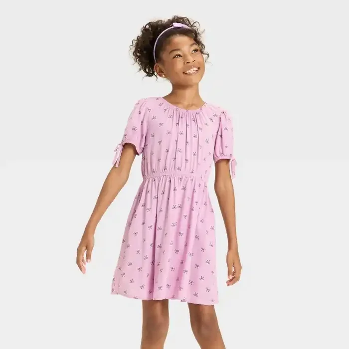 Girls‘ Short Sleeve Woven Dress – Cat & Jack™ Lavender M