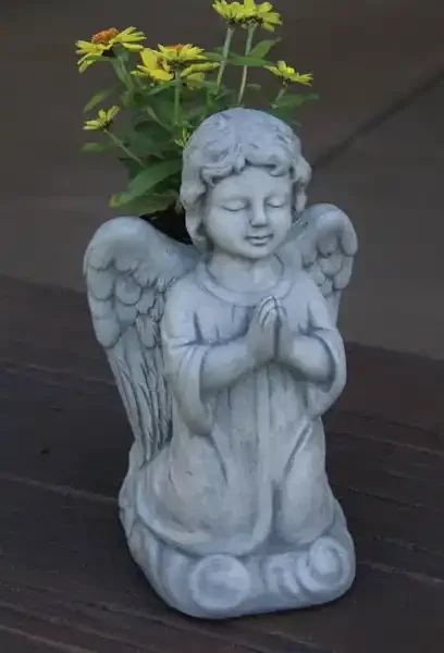 PLANTER PRAYING ANGEL 13″