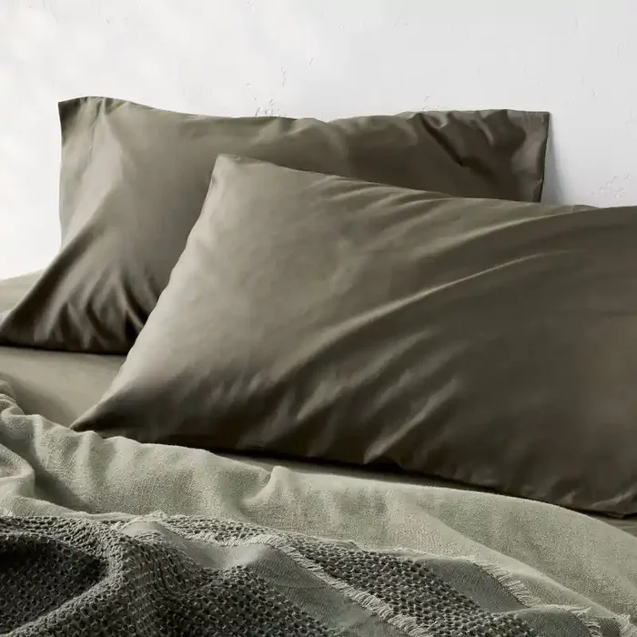 Standard 600 Thread Count Sateen Pillowcases Olive Green – Casaluna™