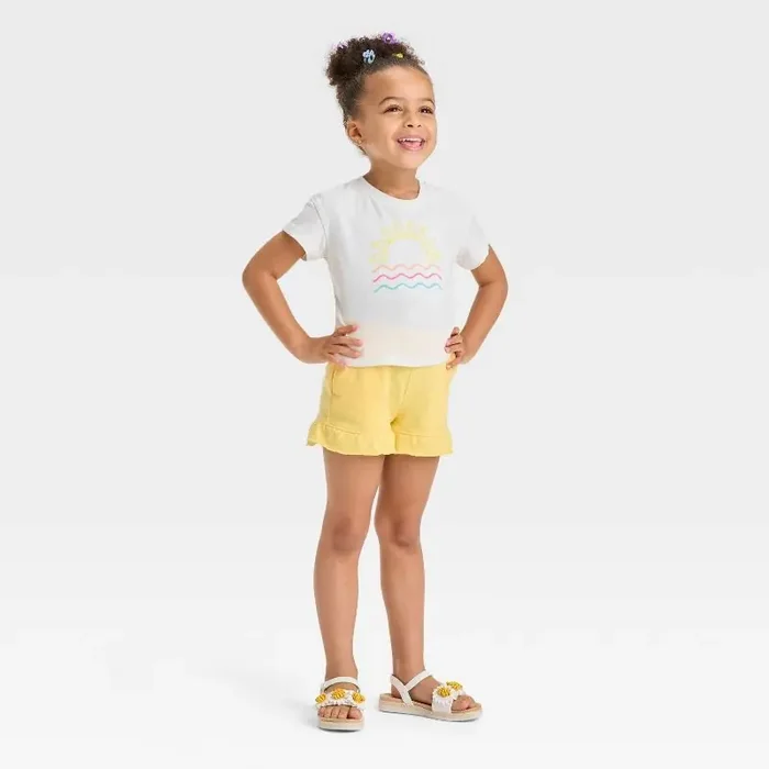 Toddler Girls‘ Sun and Waves Shirt & Shorts Set – Cat & Jack™ Yellow 5T