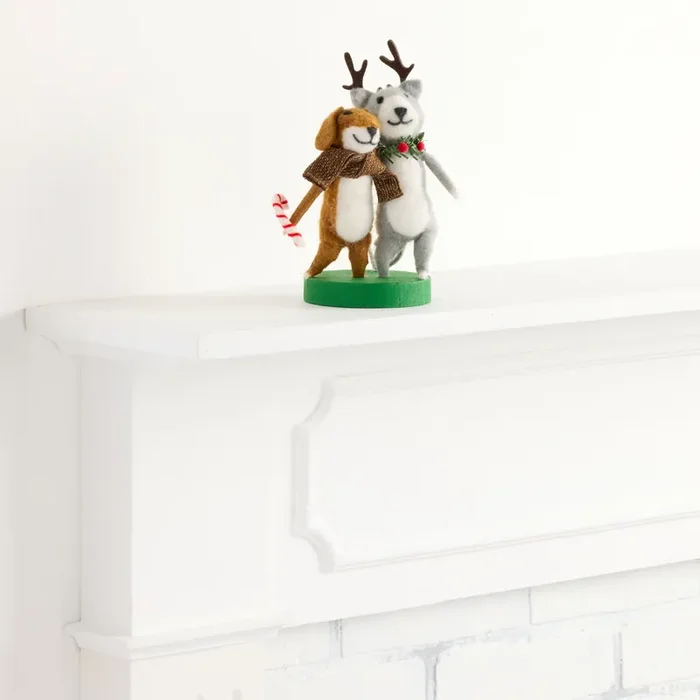 Wool Dancing Cat and Dog Decor