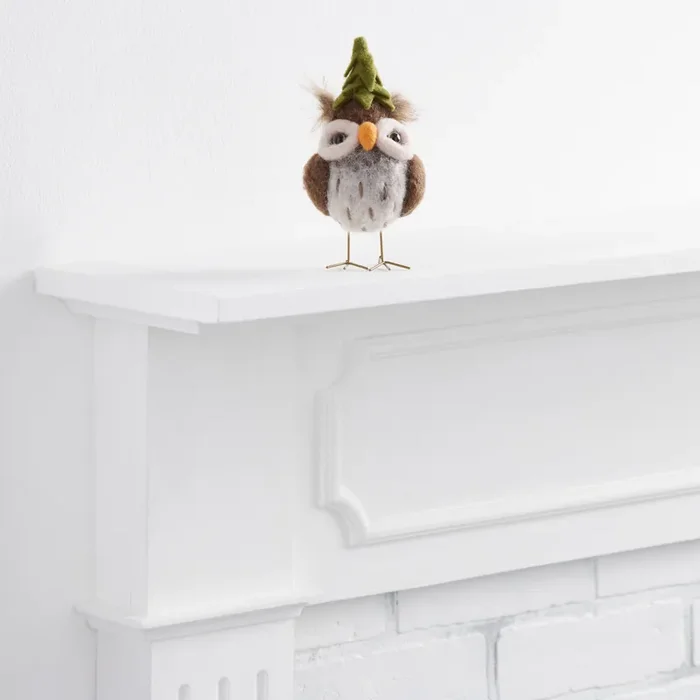 Wool Owl with Tree Hat Decor